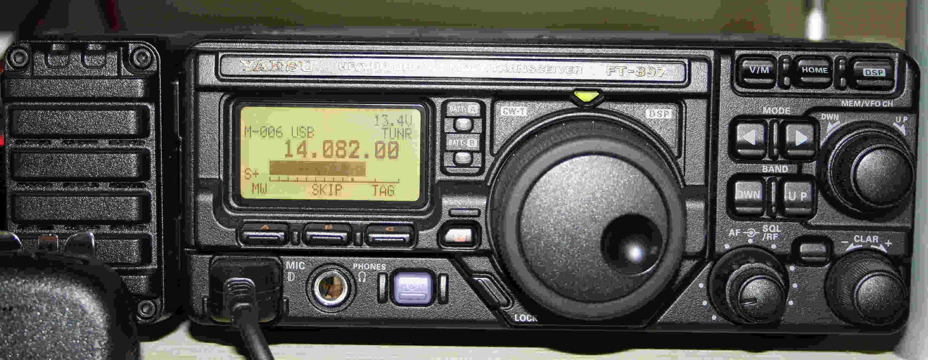ft897